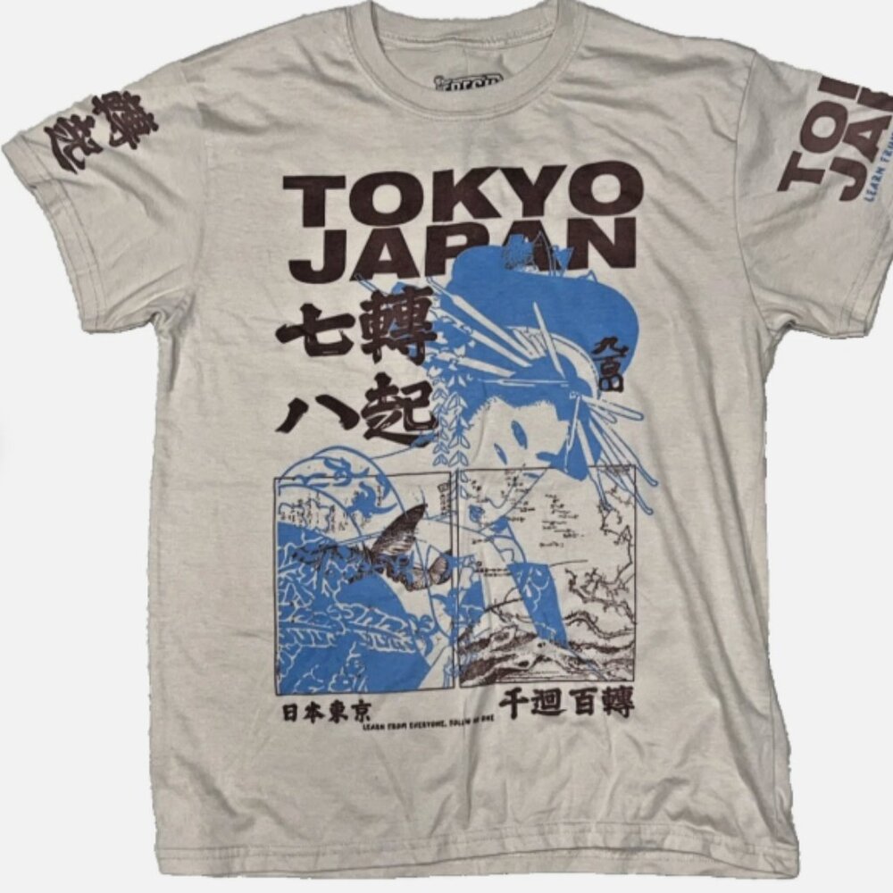 Men's T shirt Medium Tokyo Japan Retro Y2K Tribal Short Sleeve